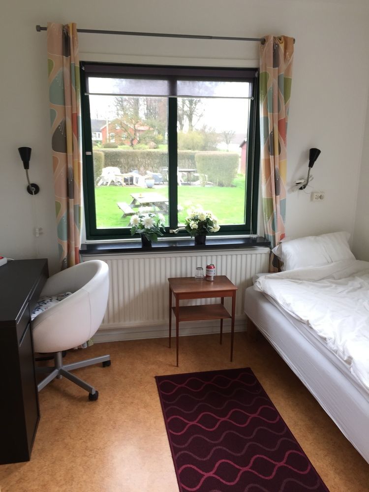 Bruksparkens Hostel ヴェッリンゲ自治体 エクステリア 写真
