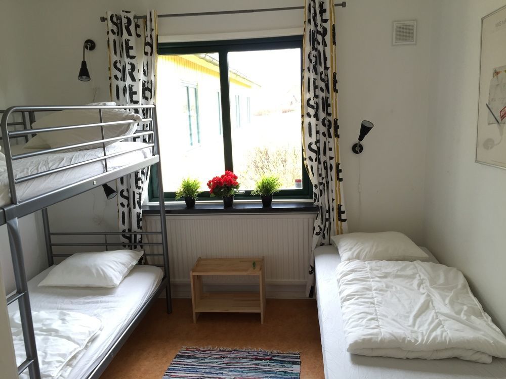 Bruksparkens Hostel ヴェッリンゲ自治体 エクステリア 写真