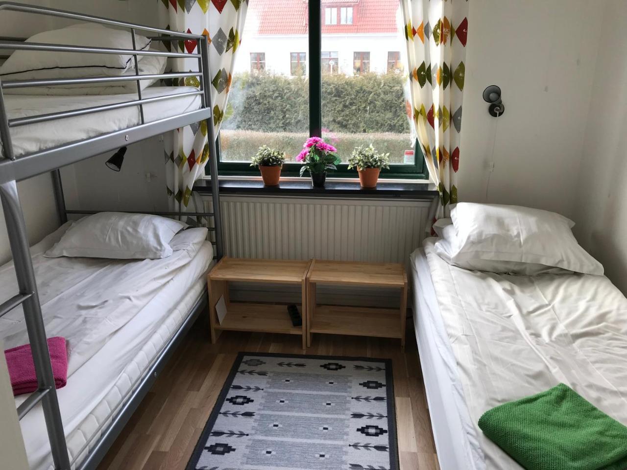 Bruksparkens Hostel ヴェッリンゲ自治体 エクステリア 写真